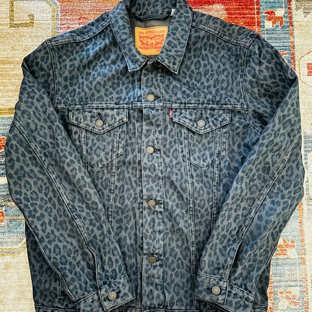 XL Men’s Levi’s Navy Leopard Unlined Denim Jacket